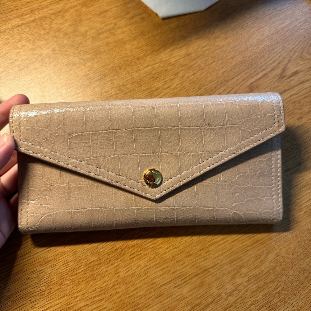 EXCELLENT CONDITION MIU MIU WALLET PINK